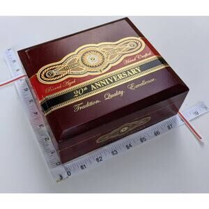 Empty Cigar box for Crafts Storage Purse Making Guitars Juggling Trinkets Herb